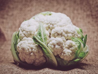 cauliflower-burlap-background (1)