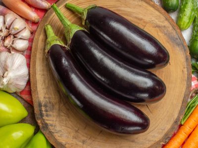 top-view-fresh-vegetables-composition-with-eggplants-white-background (1)